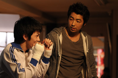 lovefight02.jpg